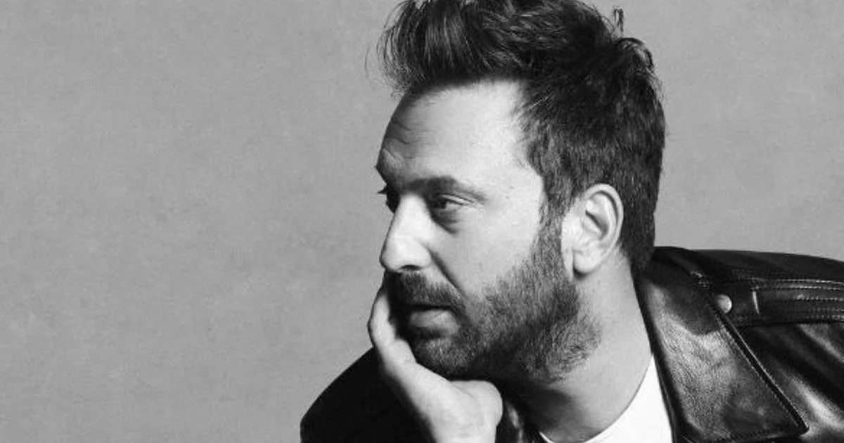 Cesare Cremonini em Londres: “A vida pode te destruir” — o recado que antecipa um novo olhar no CremoniniLIVE26