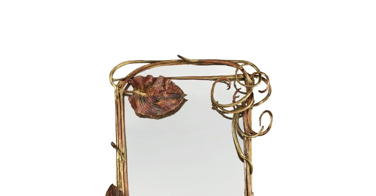 Conjunto de 15 espelhos de Claude Lalanne arrematado por US$33,5 milhões na Sotheby's; novo recorde para design