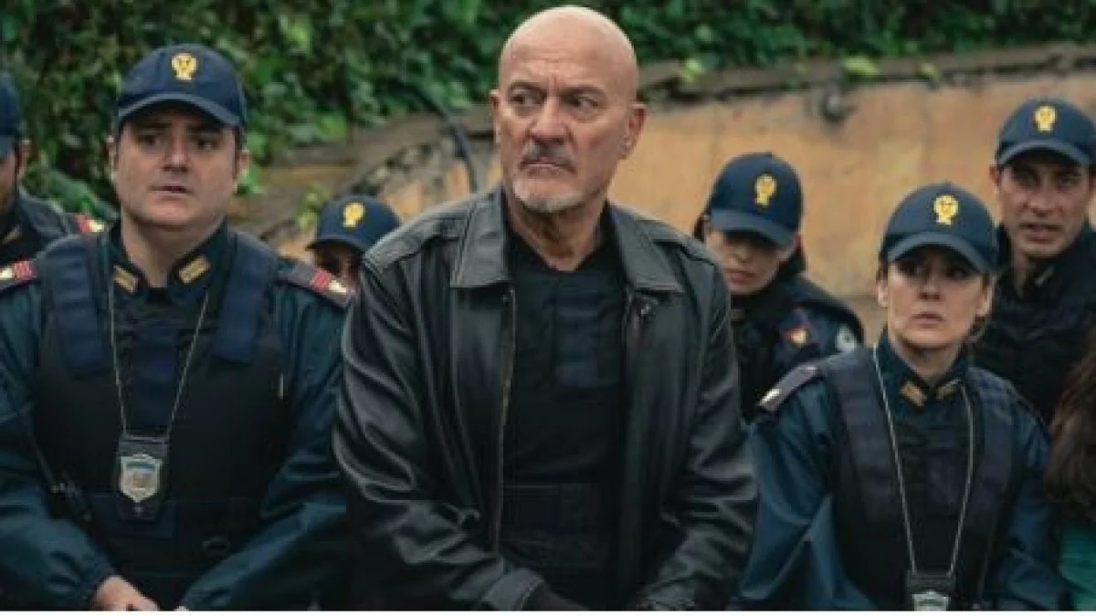 Claudio Bisio convence como commissário Benassi em 'Uno sbirro in Appennino', mas trama peca pelo turismo