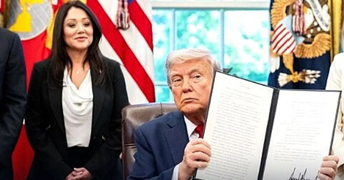 Demissão de Lori Chavez-DeRemer: escândalo de sexo e gastos abala o Departamento do Trabalho de Trump