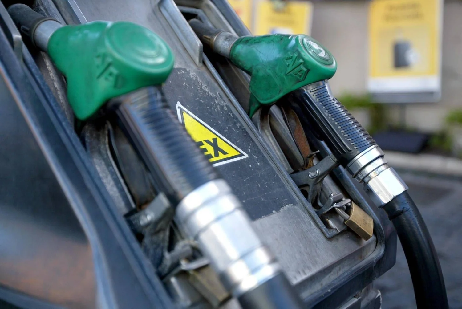 Diesel ultrapassa €2,10/l na Itália; gasolina em torno de €1,78/l no self-service