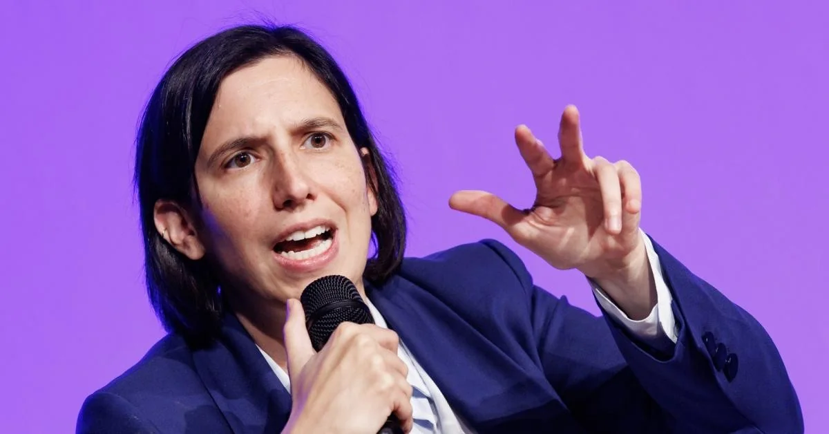 Elly Schlein e o veto ao gás russo: quando a propaganda se sobrepõe ao interesse nacional