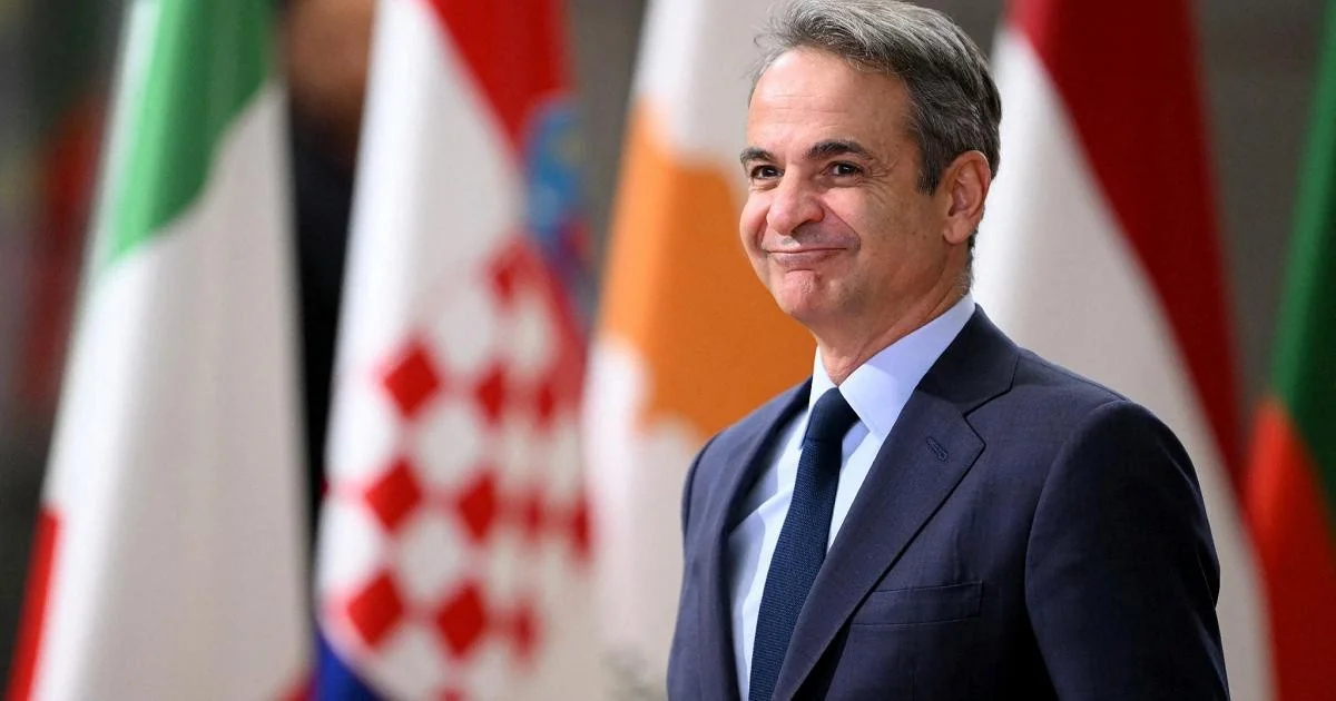 Escândalo dos fundos da UE na Grécia: Mitsotakis promove remanejamento para preservar governo