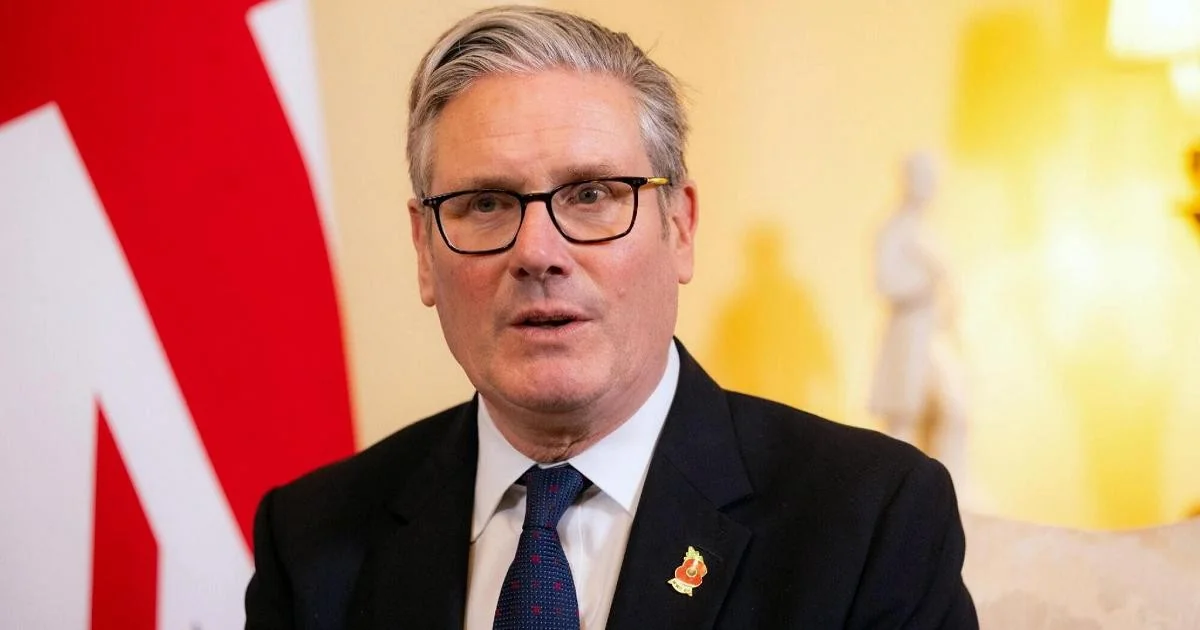 Starmer denuncia: 'Imperdoável não ter sido informado sobre Mandelson' no escândalo Epstein