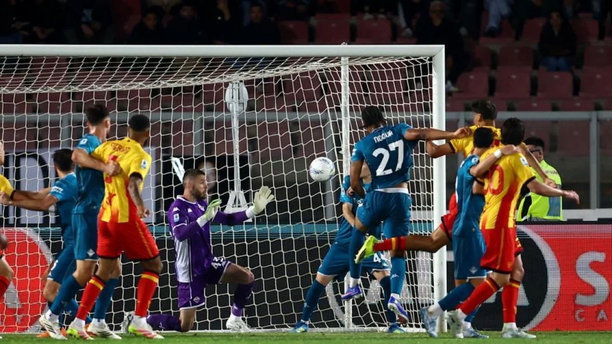 Fiorentina empata com Lecce por 1-1 e assegura distância confortável na luta contra a queda