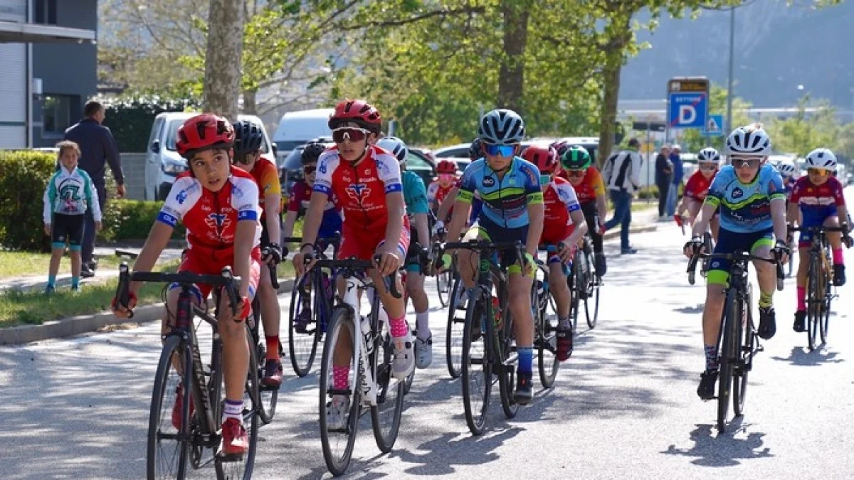 Forti e Veloci: 100 anos de ciclismo e o apelo urgente por um ciclodromo