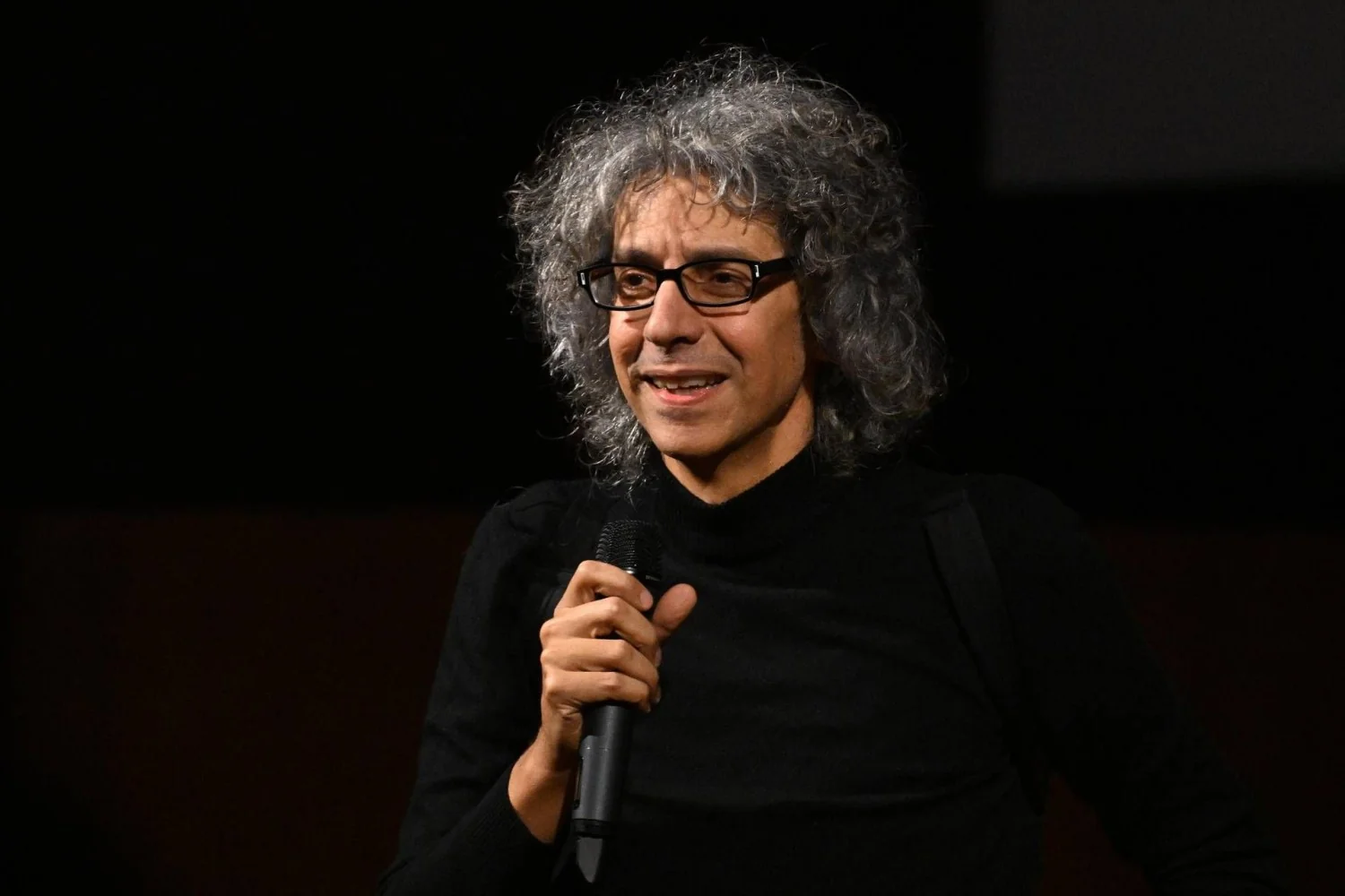 Giovanni Allevi no Verissimo: o relato da luta contra o mieloma múltiplo e a música como resistência