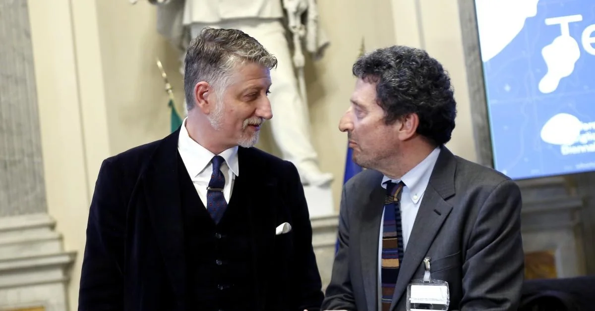 Ministro Giuli dará ausências na inauguração da Biennale de Veneza após reabertura do padiglione russo