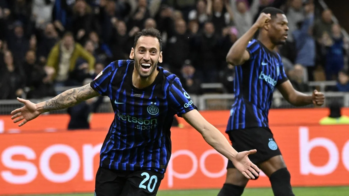 Inter vira sobre o Como e garante vaga na final da Coppa Italia com dupla de Calhanoglu