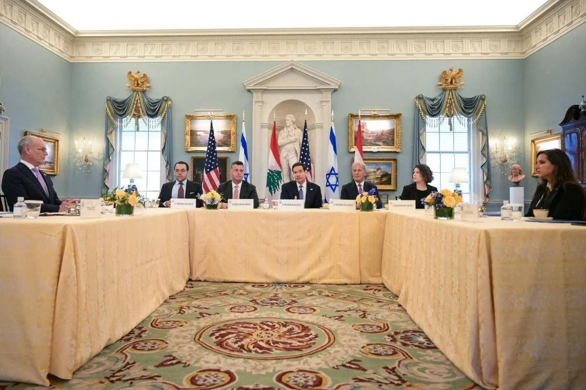 Israel e Líbano em Washington: diálogo estratégico para conter a influência do Irã e desarmar o Hezbollah