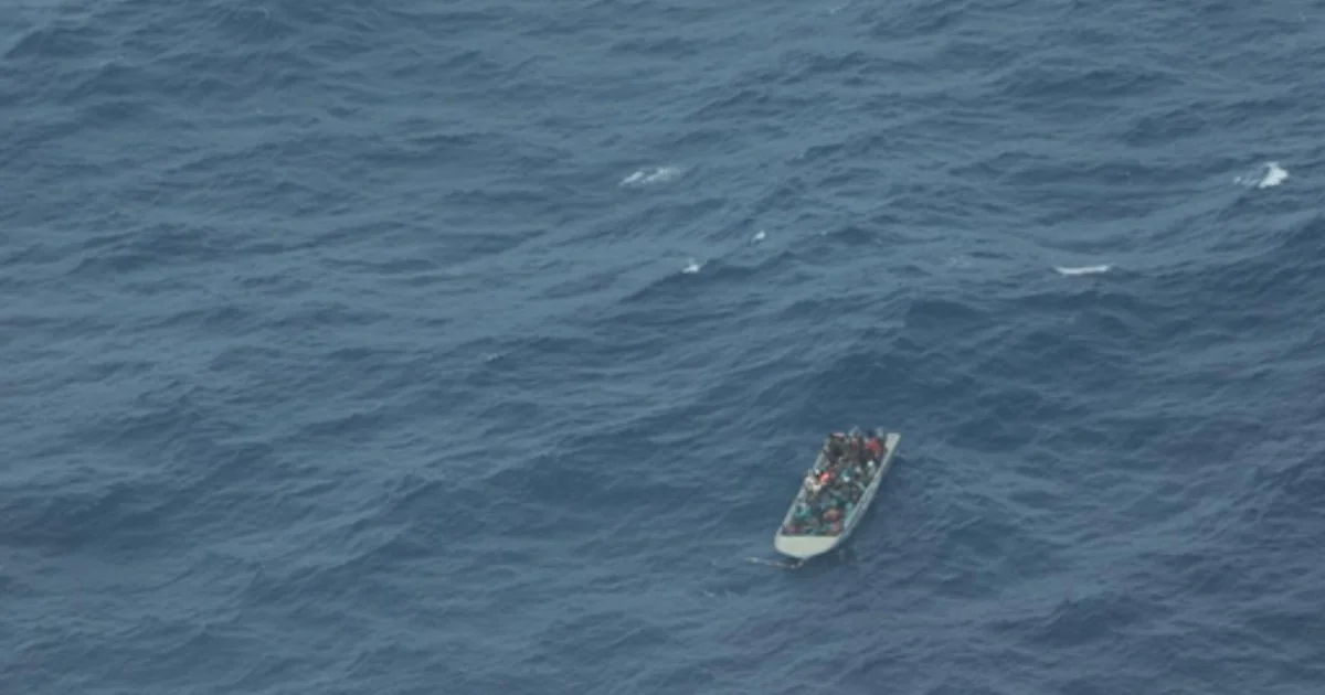 Itália apreende a embarcação Sea-Watch Aurora após resgate de 44 migrantes em plataforma petrolífera
