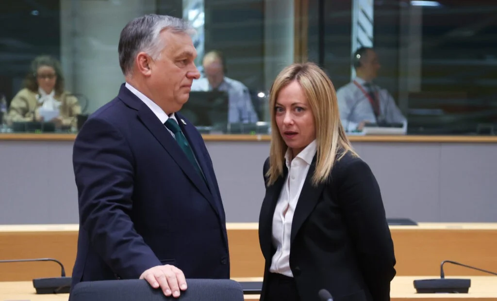 Itália entre os cinco Estados da UE que corroem o Estado de Direito, aponta relatório Liberties 2026