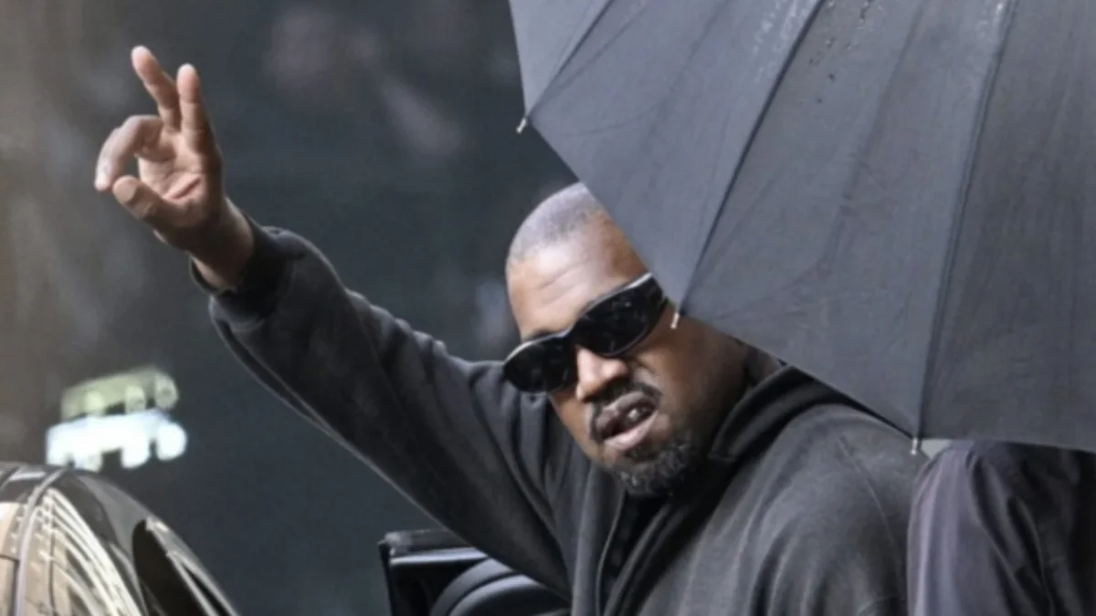 Governo do Reino Unido proíbe Kanye West; polêmica chega à Itália e 68 mil ingressos já vendidos