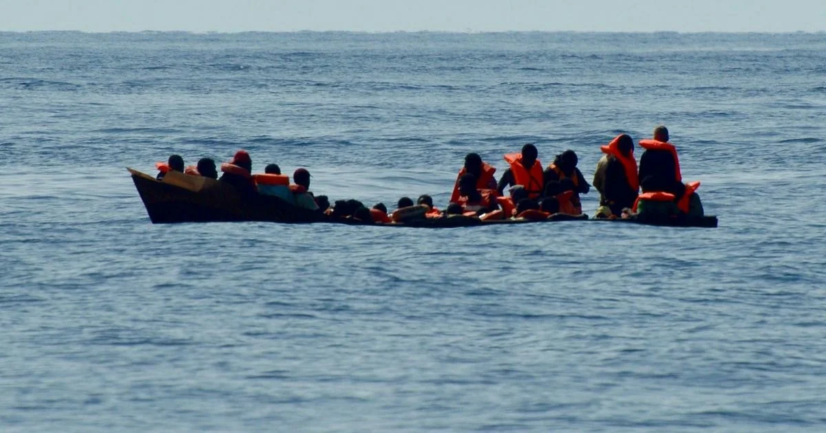 Tragédia no Mar Mediterrâneo: 19 mortos e 58 sobreviventes chegam a Lampedusa