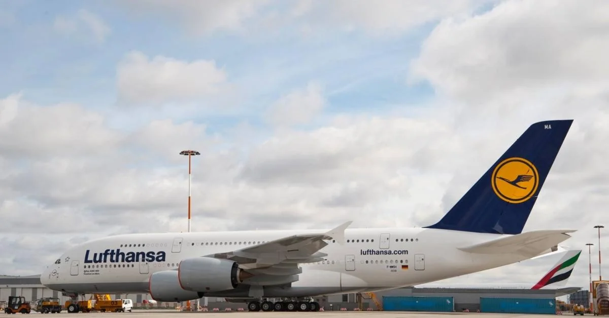 Lufthansa cancela 20.000 voos de curto alcance entre maio e outubro para poupar 40.000 toneladas de combustível