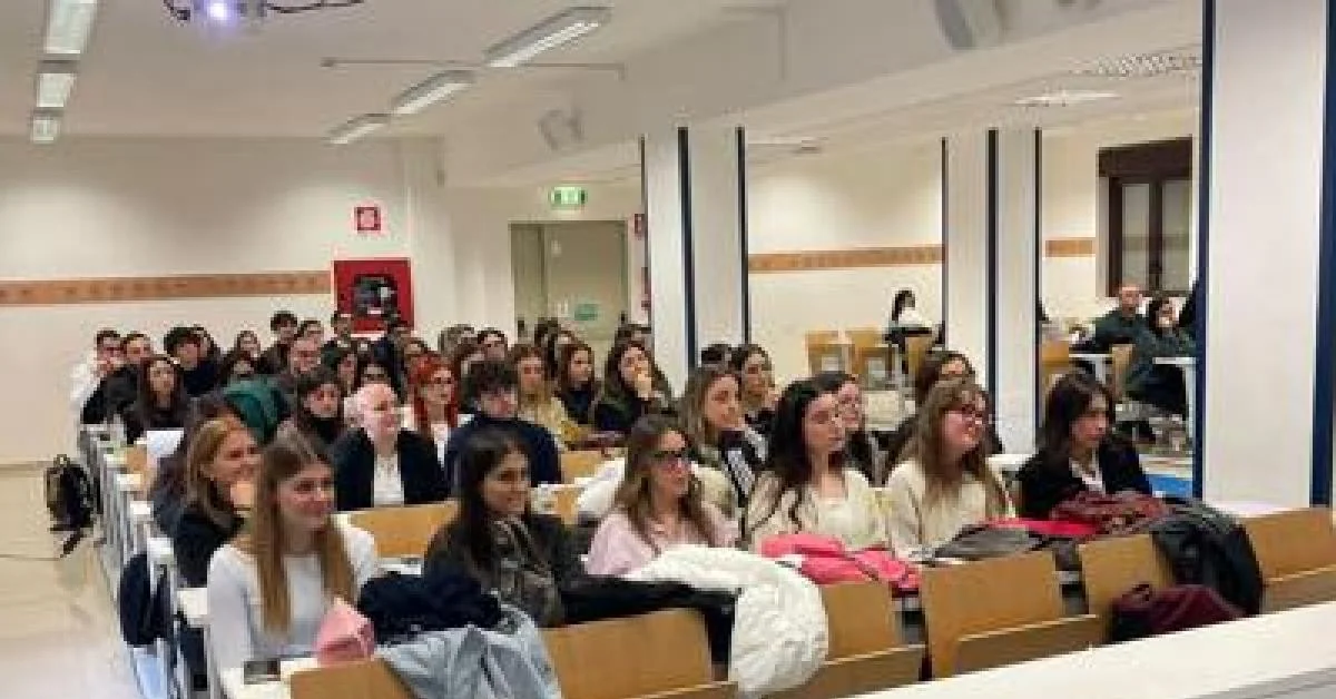 Lum Giuseppe Degennaro e Jinan University oficializam parceria para pesquisa, ensino e mobilidade