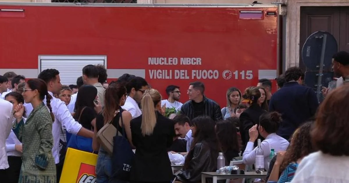 Funcionários intoxicados por vapores em hotel de luxo no centro de Roma; dois hospitalizados