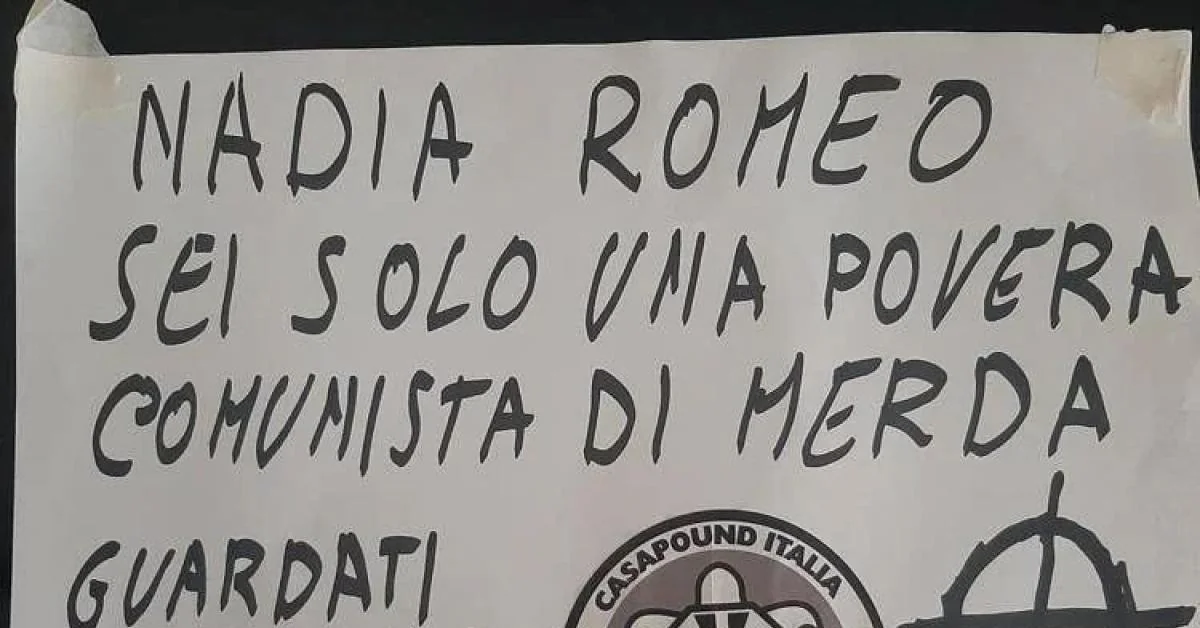 Manifesto de CasaPound em Rovigo ataca Nadia Romeo: insurgência com símbolo neofascista na sede da CGIL