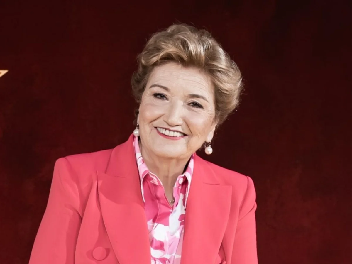 Mara Maionchi, às vésperas dos 85 anos: "Dei cintadas em Pappalardo", recusa cirurgia plástica e reflete sobre a morte