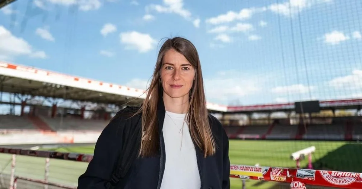 Marie-Louise Eta assume o Union Berlin e faz história como primeira treinadora na Bundesliga