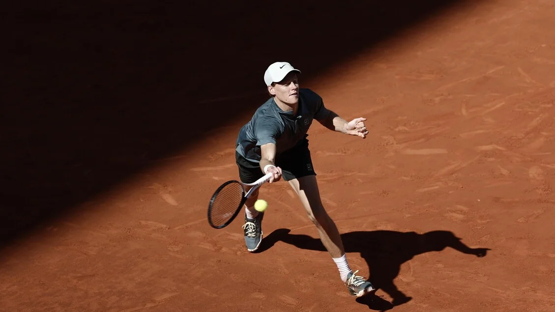 Masters 1000 de Madrid: Jannik Sinner estreia nos oitavos contra Cameron Norrie na terra batida
