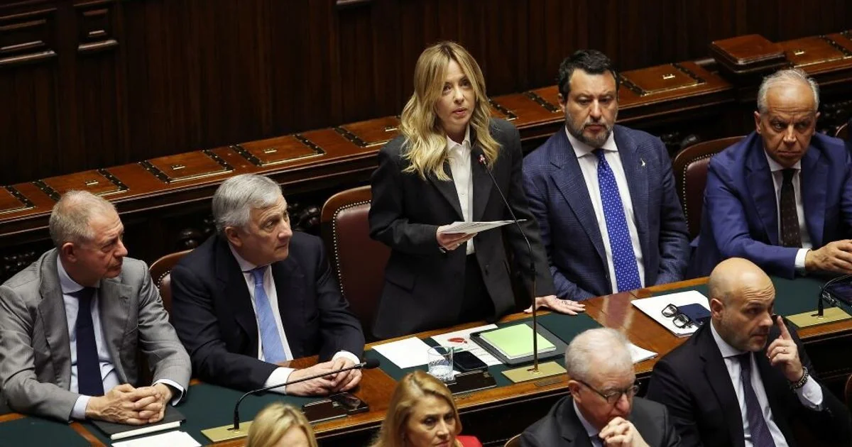 Meloni à Câmara: “Sem rimpasto; o No ao referendo nos reacendeu” — Schlein rebate: “Quatro anos de nada”