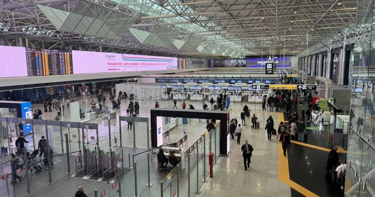 Menos poupança, mais viagens: como os gastos dos italianos estão se realinhando em 2026