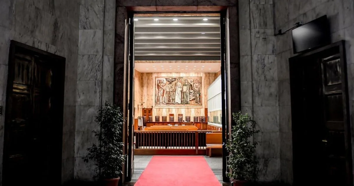 Milão: absolvidas duas guardas‑giuradas pela morte de Giovanni Sala; juízes aplicam 'adempimento do dever'