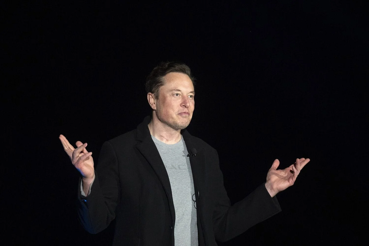 Elon Musk convocado a depor em Paris na investigação sobre abusos na plataforma X