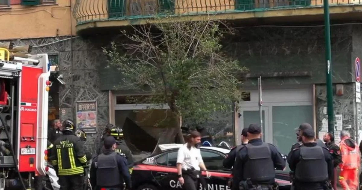 Assalto cinematográfico em Nápoles: 25 reféns liberados após blitz das unidades especiais; ladrões fugiram por túnel