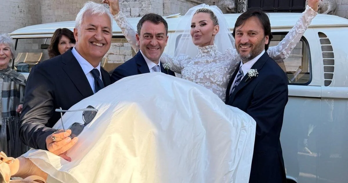 Nathaly Caldonazzo se casa na Basílica de San Nicola, em Bari, em cerimônia reservada