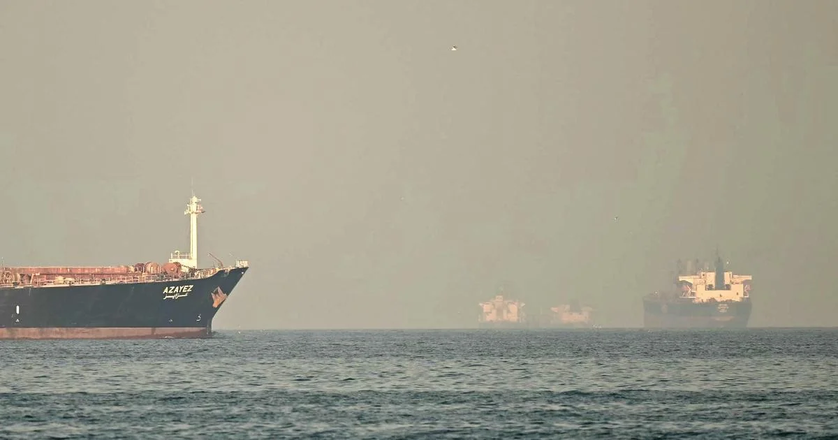 A nova rota de Hormuz: pedágios, criptomoedas e o novo controle iraniano sobre o tráfego marítimo