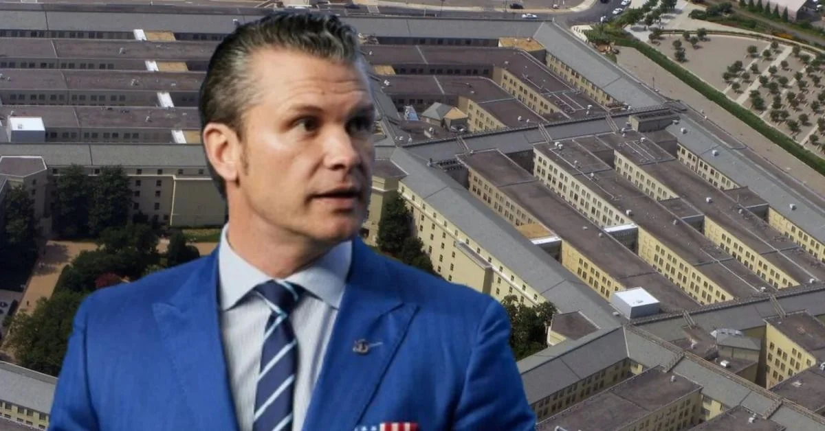 Pete Hegseth, o 'guerrreiro' televisivo no comando do Pentágono: democratas apresentam impeachment por crimes de guerra