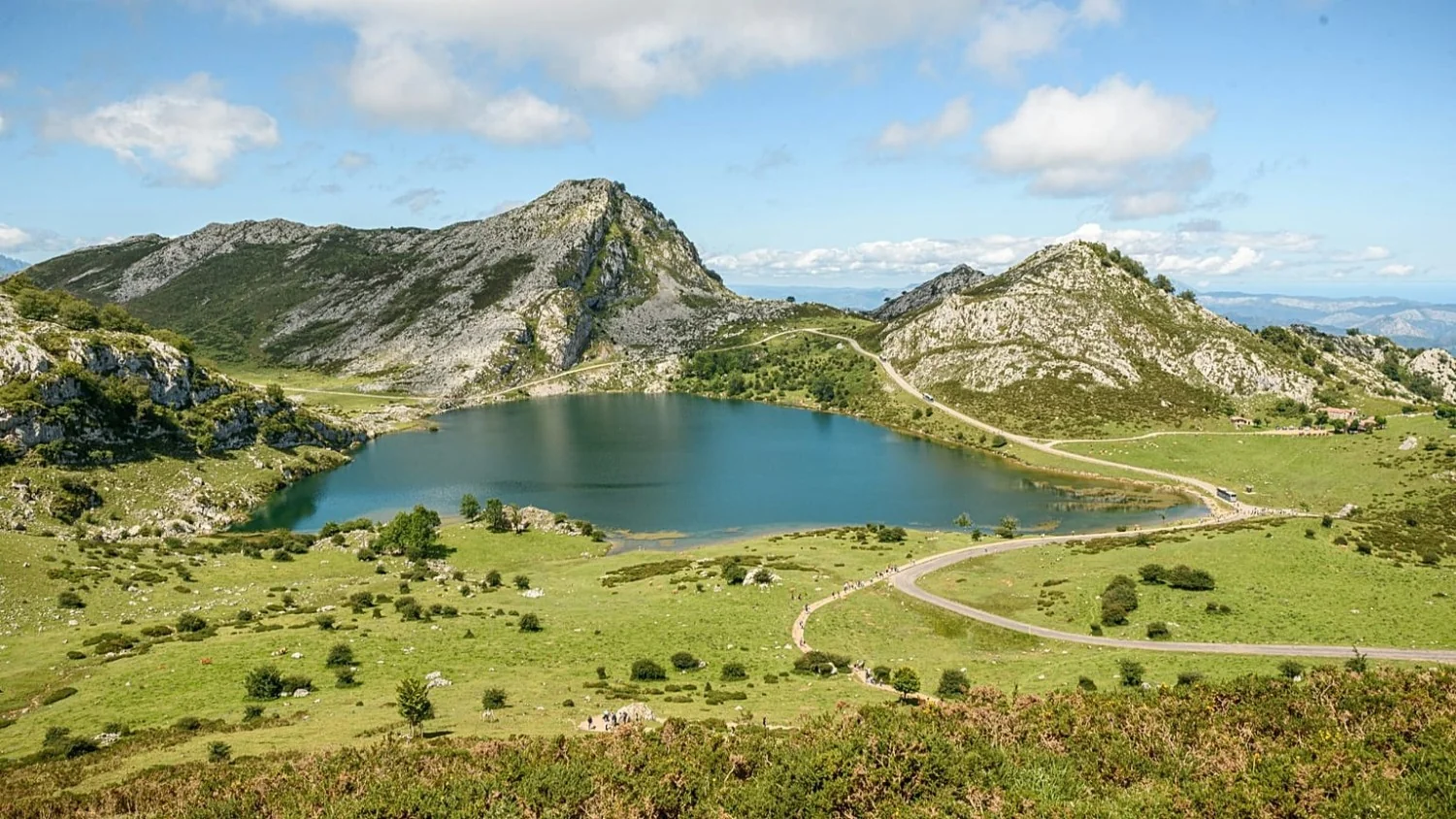 Picos da Europa: descubra o lugar eleito o mais bonito do mundo e o que ver por lá