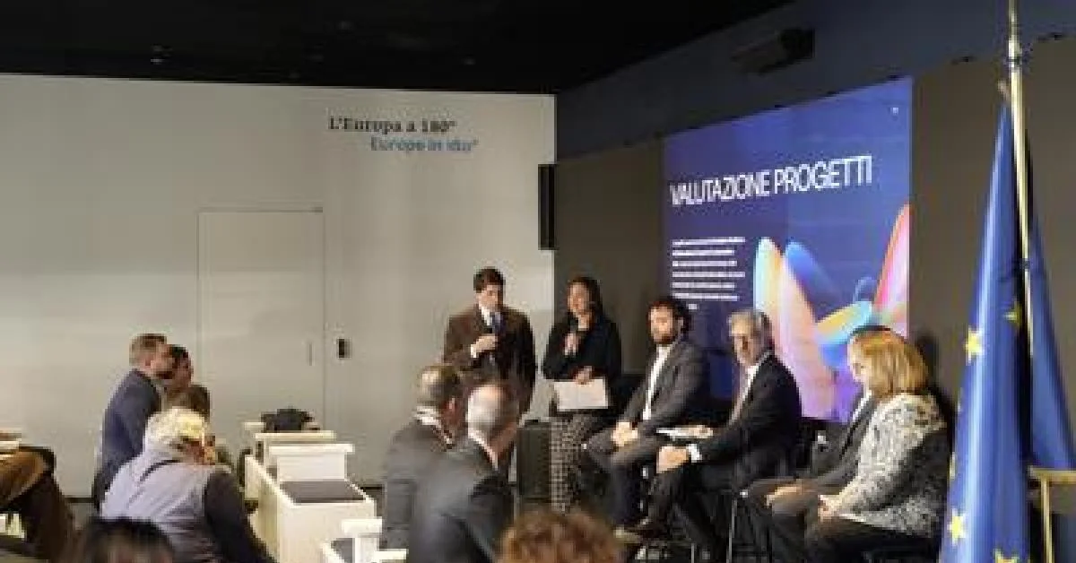 Prêmio Jovens Comunicadores Icch 2026: volta do concurso que conecta talentos under 35 ao mercado