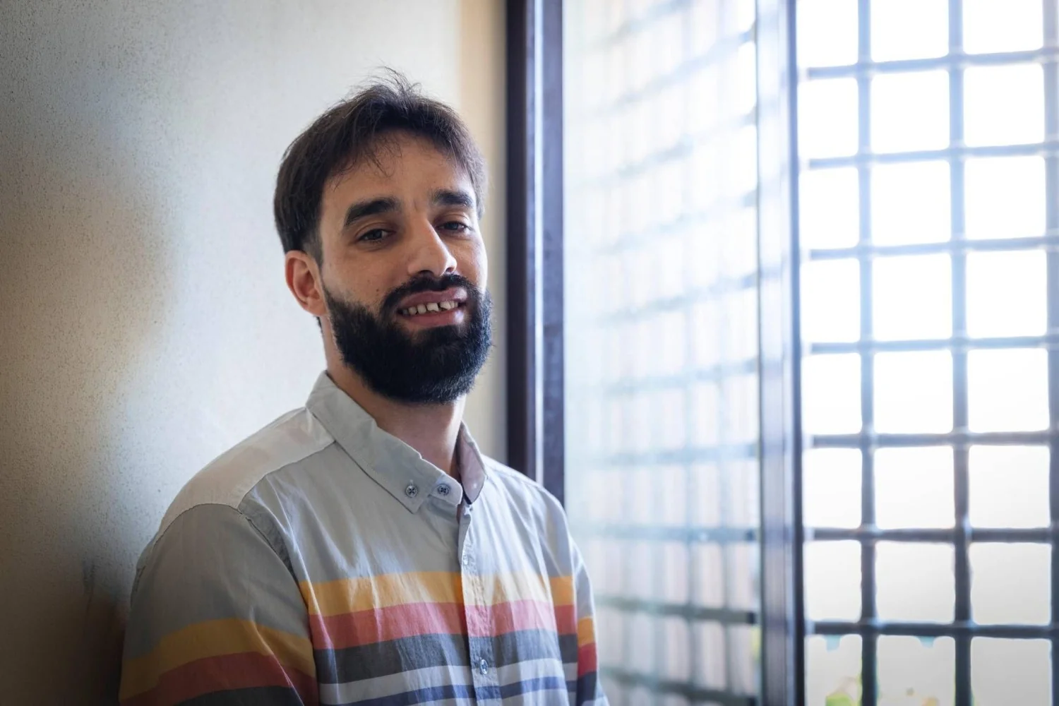 Premio Terzani 2026: Alaa Faraj vence com 'Perché ero ragazzo' e reabre debate sobre justiça e memória