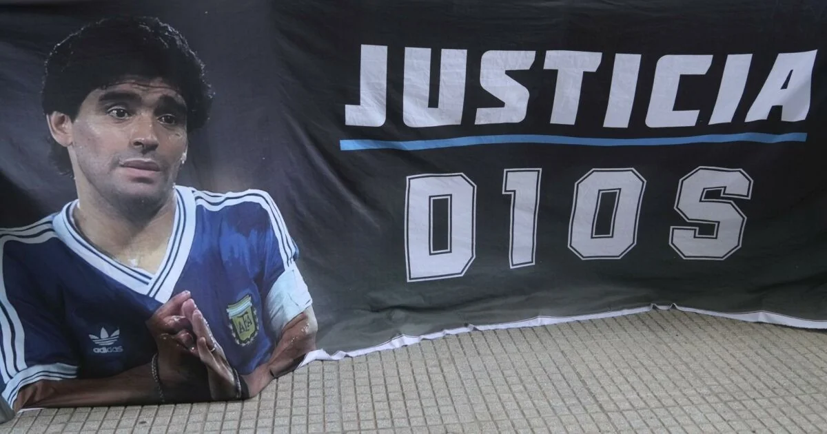 Reabre o processo pela morte de Diego Maradona: sete profissionais de saúde respondem por homicídio culposo
