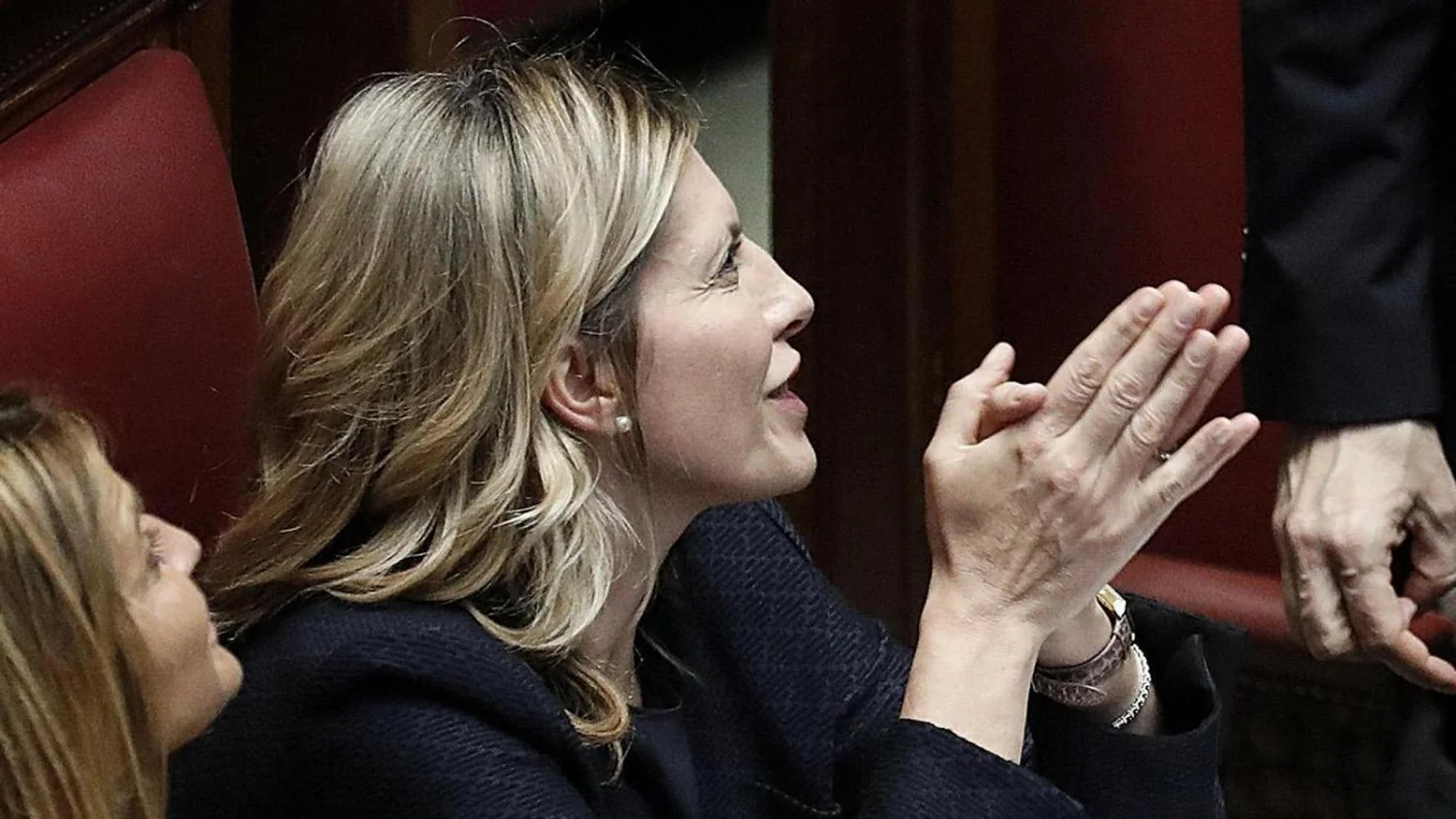 Procuradoria de Roma pede indiciamento de Giusi Bartolozzi no caso Almasri