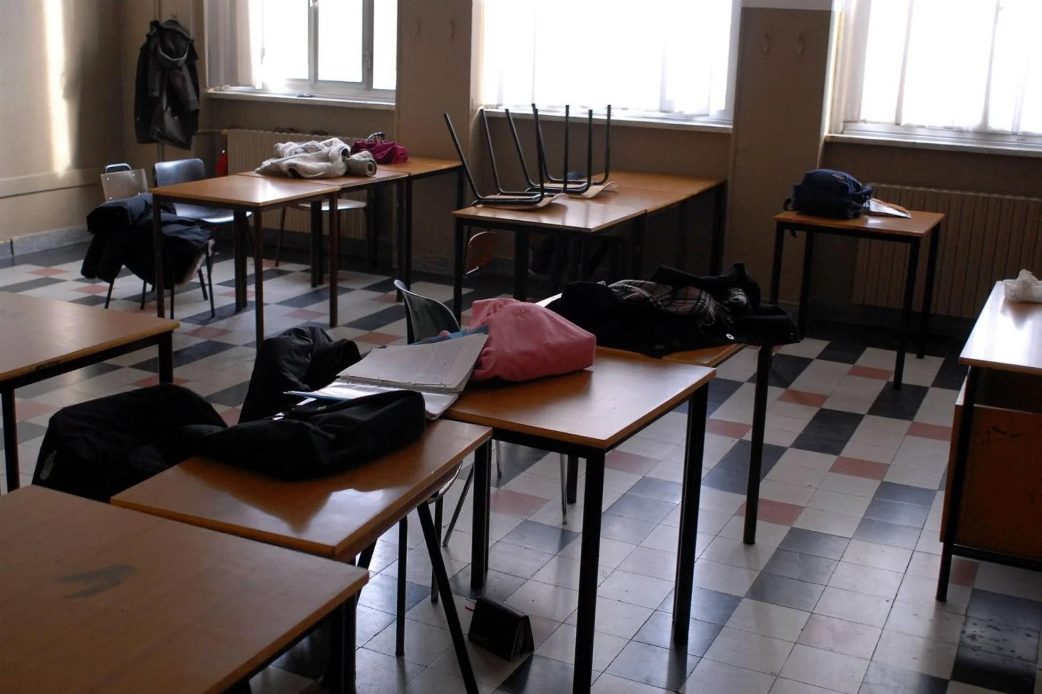 Professora morre durante aula no Liceo Classico Vittorio Emanuele II, em Palermo