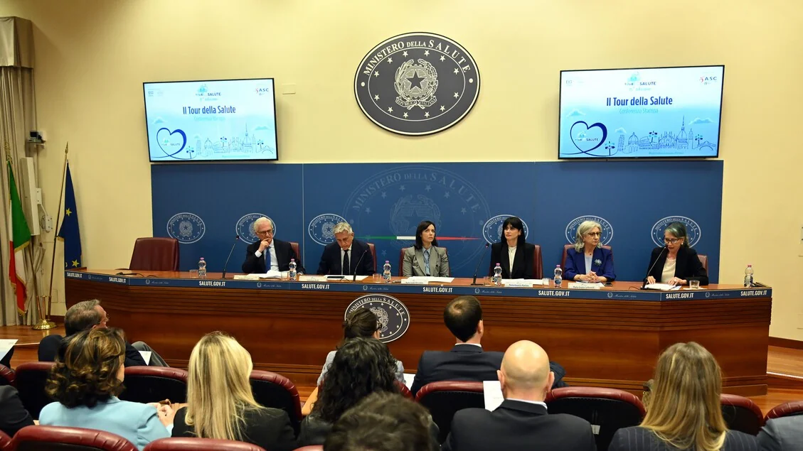 Quatro em cada dez italianos não fazem prevenção; Tour da Saúde leva exames e esportes às praças