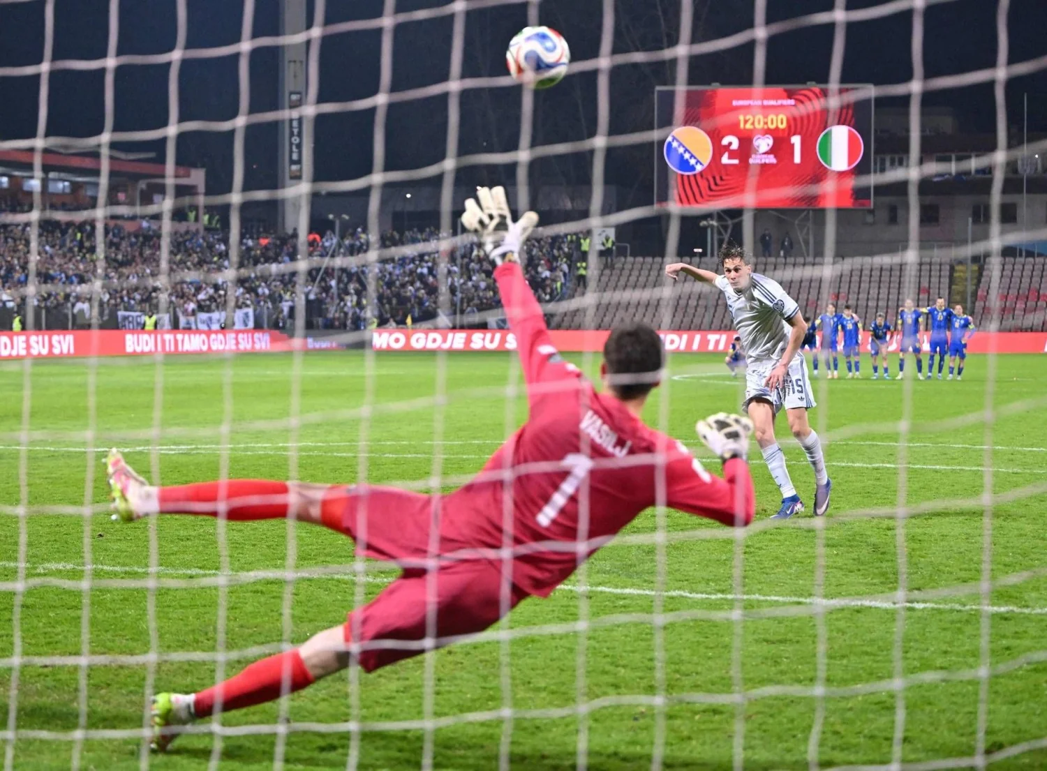 Rai1 domina audiência com Bosnia-Italia: 53,4% de share e 12,162 milhões de espectadores