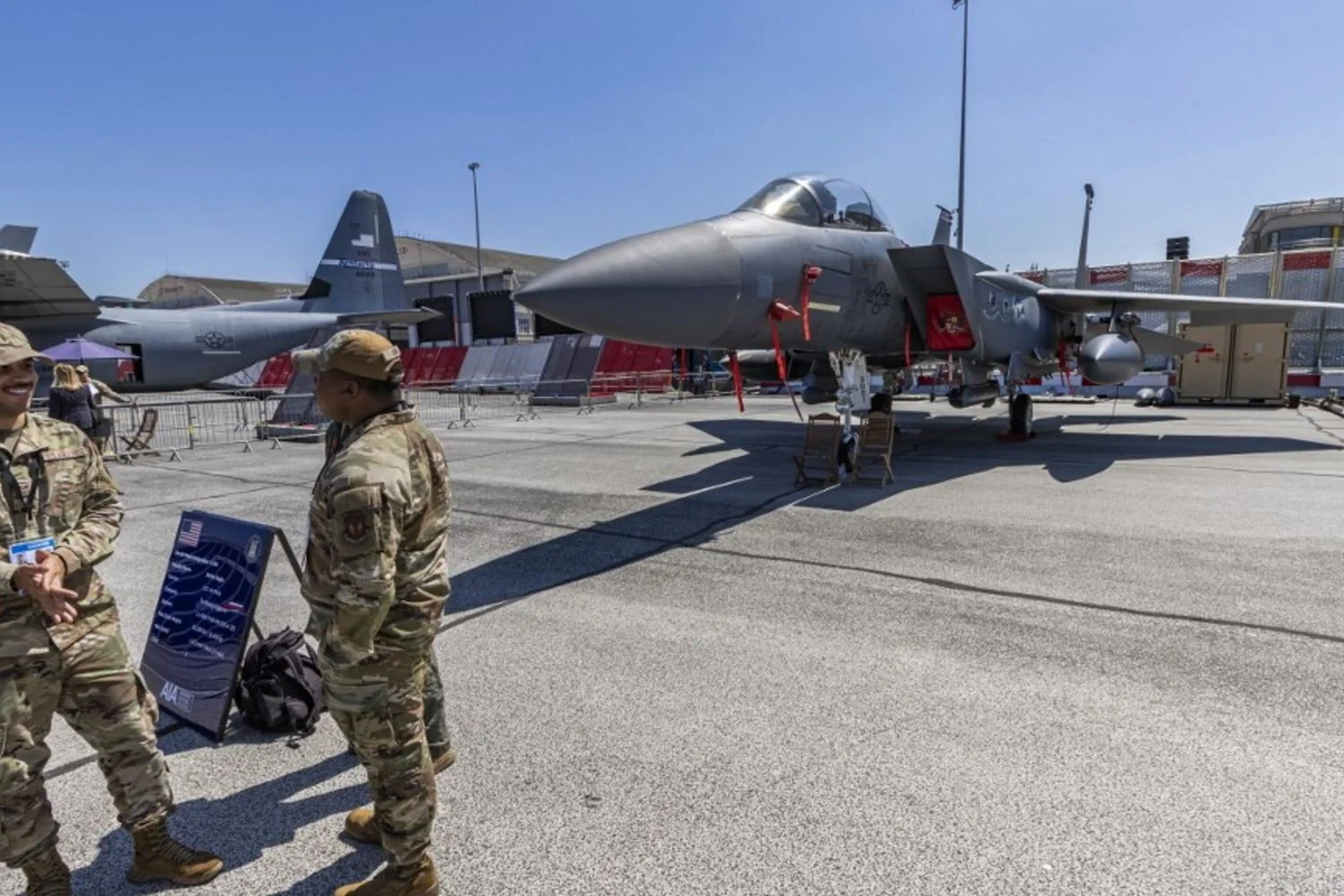 Resgatado o segundo piloto do F-15 abatido em território iraniano, anuncia Casa Branca