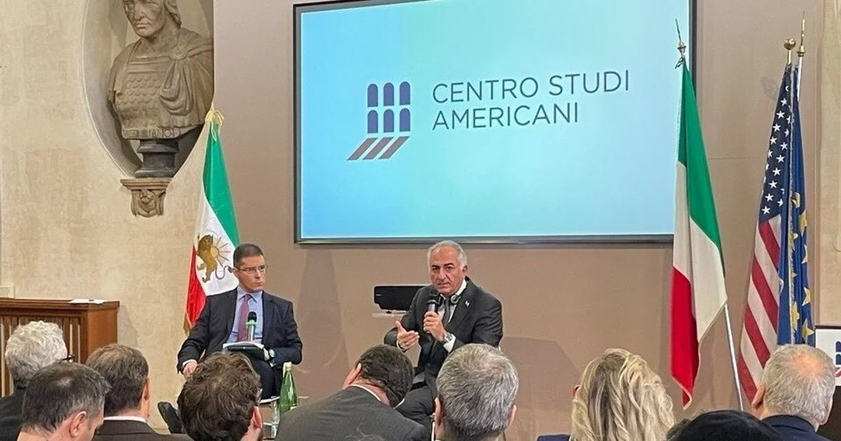 Reza Palhavi em Roma: pronto para liderar a transição democrática do Irã, diz ao Ocidente aumentar pressão