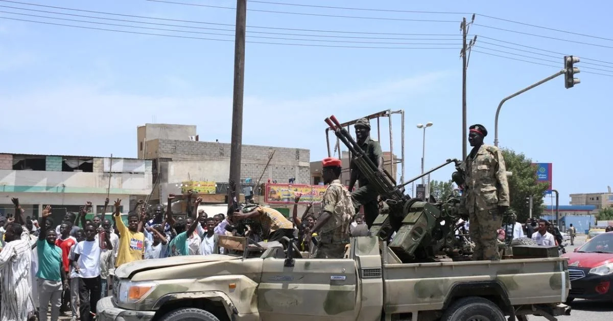 SAF lança operação terrestre nos Kordofan e afirma destruir quatro grupos de combate das RSF