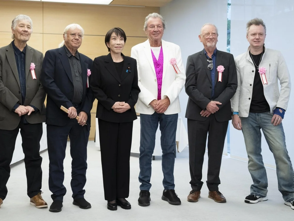 Premiê japonesa Sanae Takaichi recebe os Deep Purple em Tóquio: “Vocês são meus mitos”