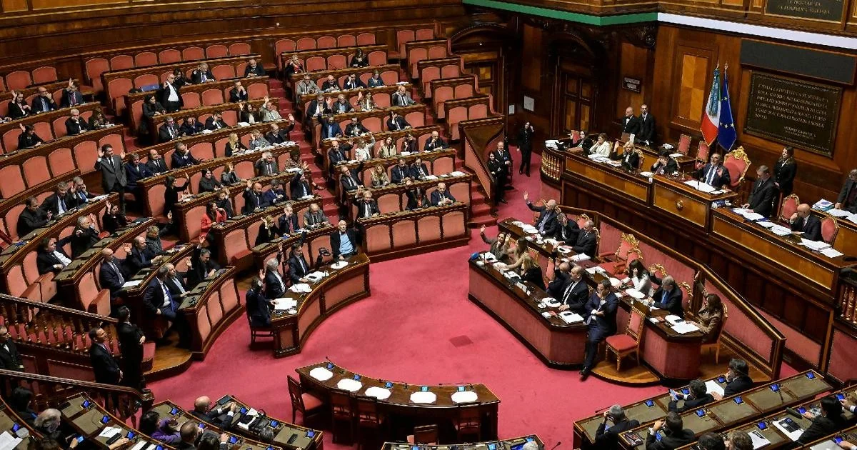 Senado cria comitê restrito para reescrever projeto de lei sobre violência sexual