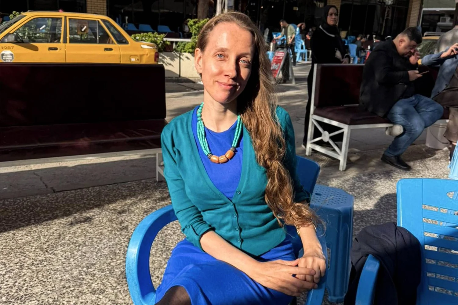 Shelly Kittleson libertada em Bagdá após troca de prisioneiros, dizem fontes