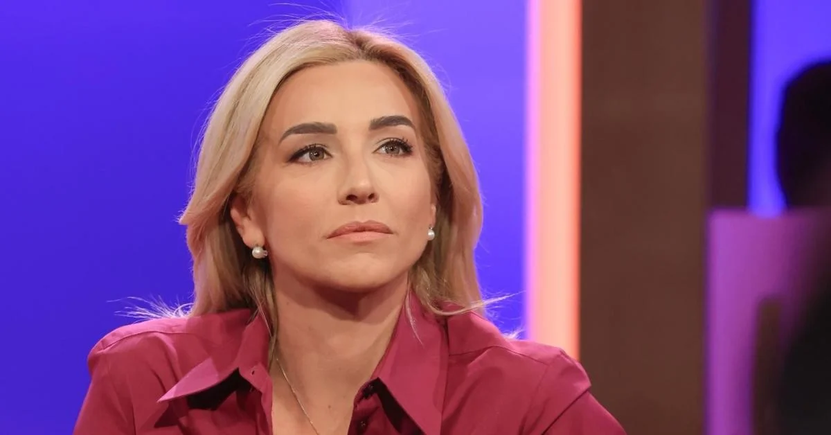 Silvia Salis registra o símbolo 'Futuro Democratico' e, com Vannacci, firma o novo rosto da política italiana