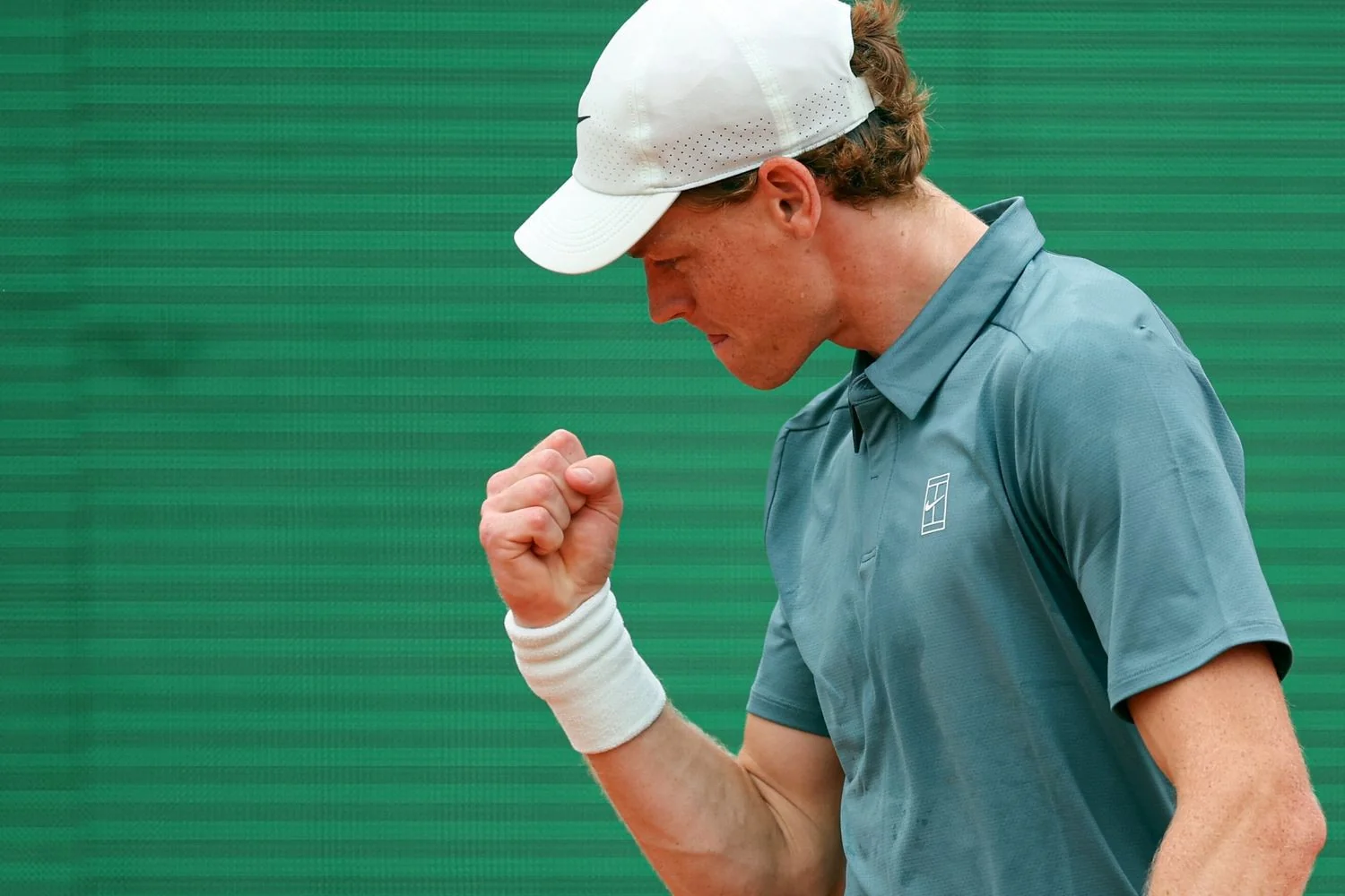 Sinner brilha em Montecarlo: conquista o Masters 1000 e volta ao topo do mundo