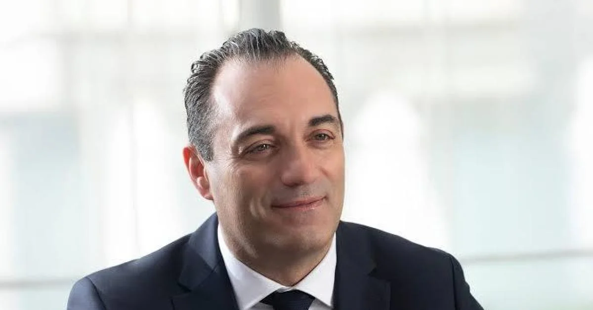Stellantis encerra montagem em Poissy a partir de 2028 e transforma unidade em fábrica de componentes
